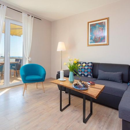 Peaceful Apartment With Beautiful View Χβαρ Εξωτερικό φωτογραφία